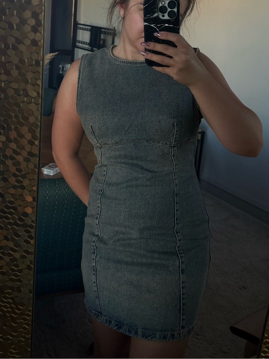 Zara Dresses & Skirts - Zara Sleeveless Denim Shift Dress in Washed dark blue Denim